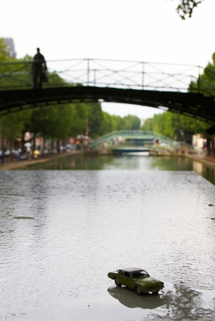 Cruising Parisian canals